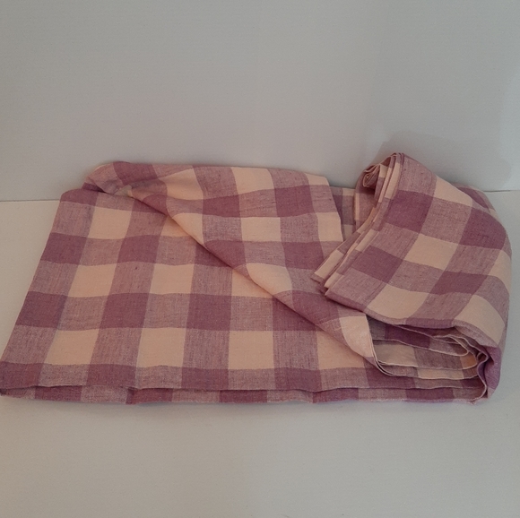 Zara Home Gingham Check 61" x 98" Linen Tablecloth - Picture 6 of 11